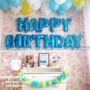 Bàn quà trang trí chữ Happy Birthday chủ đề tuổi thơ BQ176