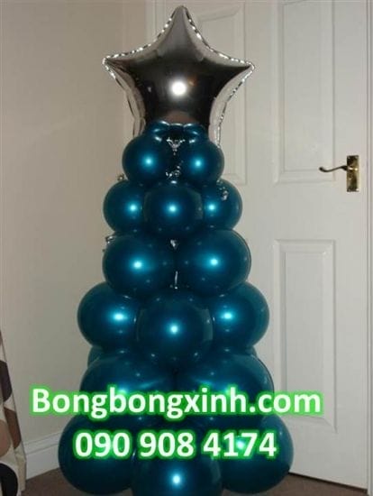 Trang trí Noel với bong bóng xinh hiện đại và xinh đẹp