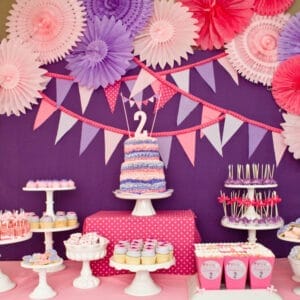 Bàn quà sinh nhật BQ156