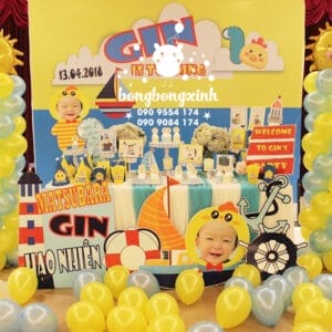 Trang trí bàn sinh nhật theo chủ đề về biển cho bé trai BQ165