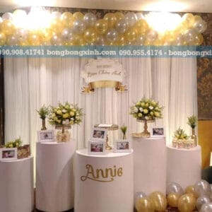 Trang Trí Trọn Gói Với Bàn Quà Sinh Nhật Chủ Đề Bé Gà BQ174