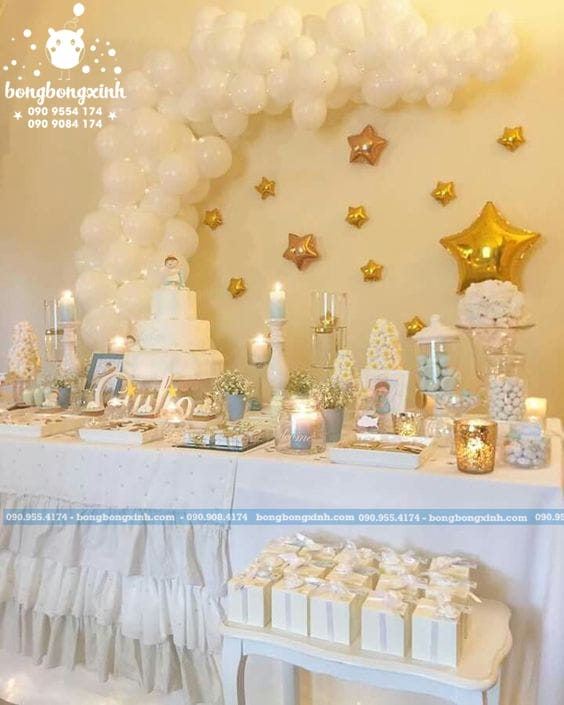 Bàn gallery trang trí sinh nhật chủ đề tinh tú BQ177 Bàn gallery trang trí sinh nhật chủ đề tinh tú BQ177
