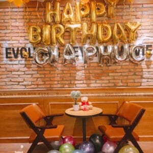 Bộ chữ trang trí sinh nhật bong bóng chữ cùng đồng bọn