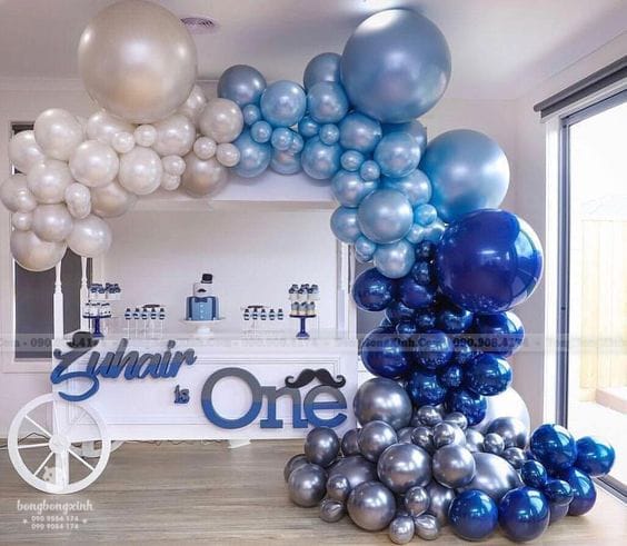 Bàn quà sinh nhật thôi nôi Gentleman BQ192 Bàn quà sinh nhật thôi nôi Gentleman BQ192