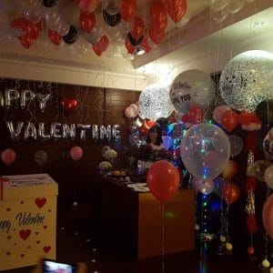 Trang trí valentine bằng bong bóng bay BB089