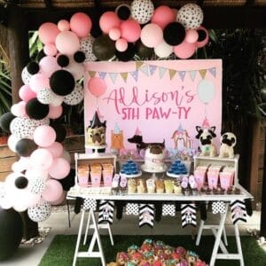 Trang trí thôi nôi với bàn gallery tuổi tuất đáng yêu BBX023