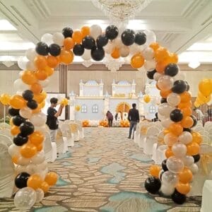 Cổng chào sinh nhật bong bóng vòm trắng vàng và đen BBX042