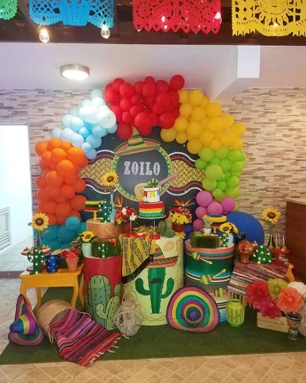 Trang trí bàn quà sinh nhật Mexico BBX359