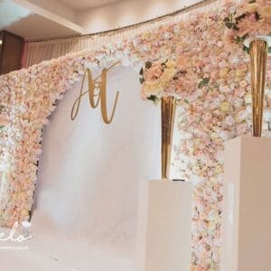 Backdrop tiệc cưới hoa tươi BBX390 lãng mạn