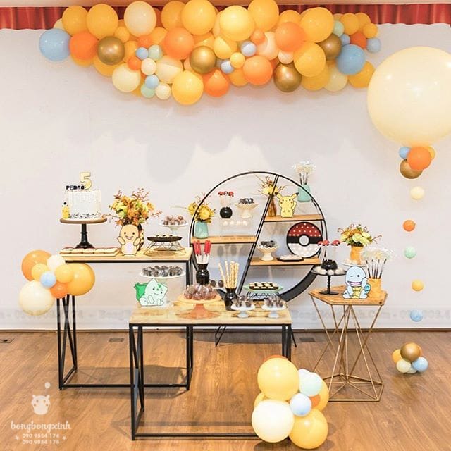 Bàn quà sinh nhật Pokemon BQ233 Bàn quà sinh nhật Pokemon BQ233