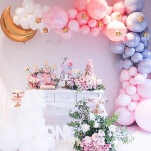 Backdrop sinh nhật kết hợp bàn gallery sang trọng BBX472