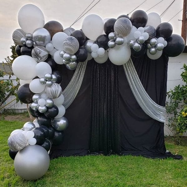 Backdrop sự kiện đen, trắng, bạc góc nhìn khác BBX313