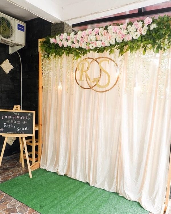 Backdrop khai trương nhẹ nhàng gốc nhìn 2 Backdrop khai trương nhẹ nhàng gốc nhìn 2