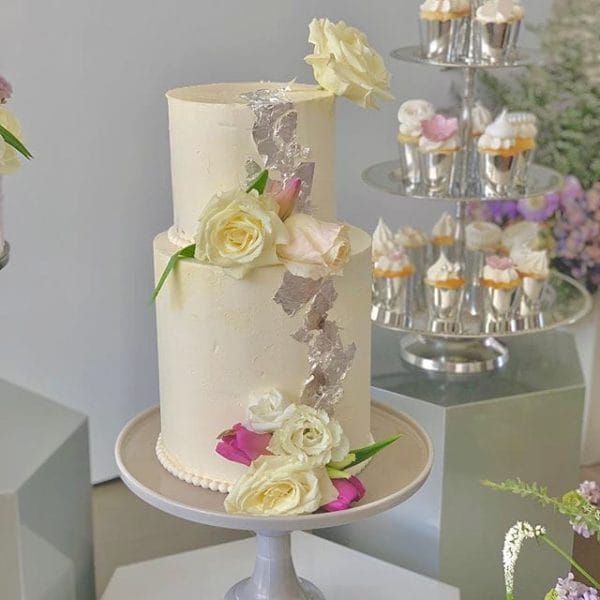 Bàn quà sinh nhật màu trắng cho vợ BBX350 góc nhìn số 1