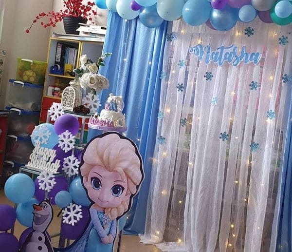 Góc trái bộ backdrop sinh nhật vải voan Elsa BBX297