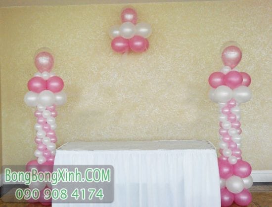 Bàn quà trang trí sinh nhật màu hồng trắng BQ133 Bàn quà trang trí sinh nhật màu hồng trắng BQ133