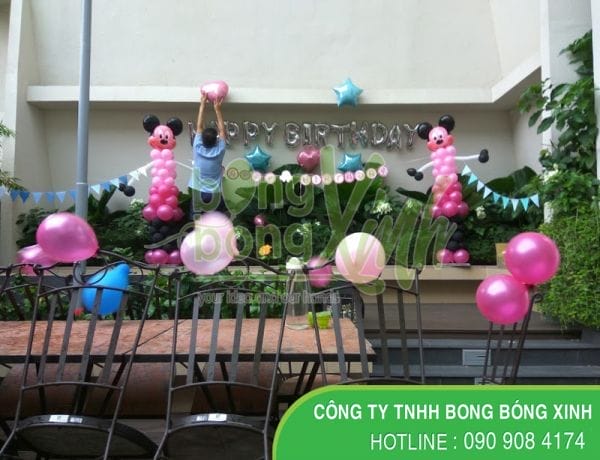 Trang trí sân khấu sinh nhật cho bé SK051 Trang trí sân khấu sinh nhật cho bé SK051