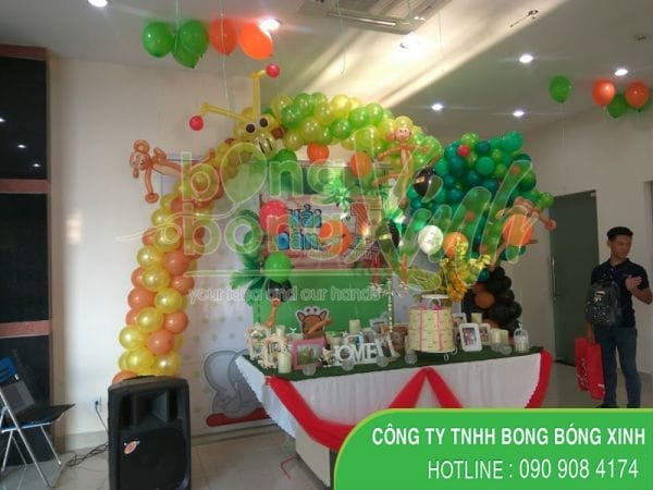 Bàn quà trang trí sinh nhật 0127