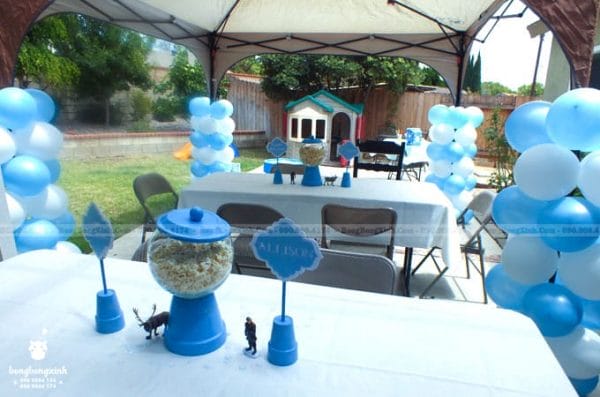 Trang trí bàn tiệc trọn gói Frozen