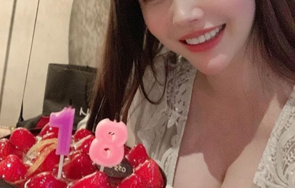 Hình ảnh chúc mừng sn đẹp khó cưỡng