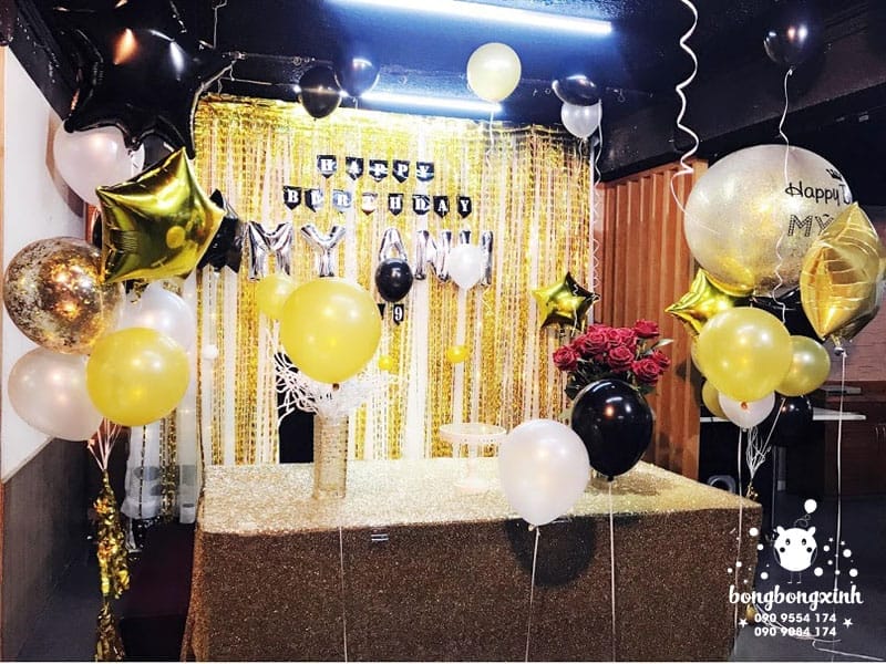 Trang trí bàn quà sinh nhật sang trọng BQ137 Trang trí bàn quà sinh nhật sang trọng BQ137