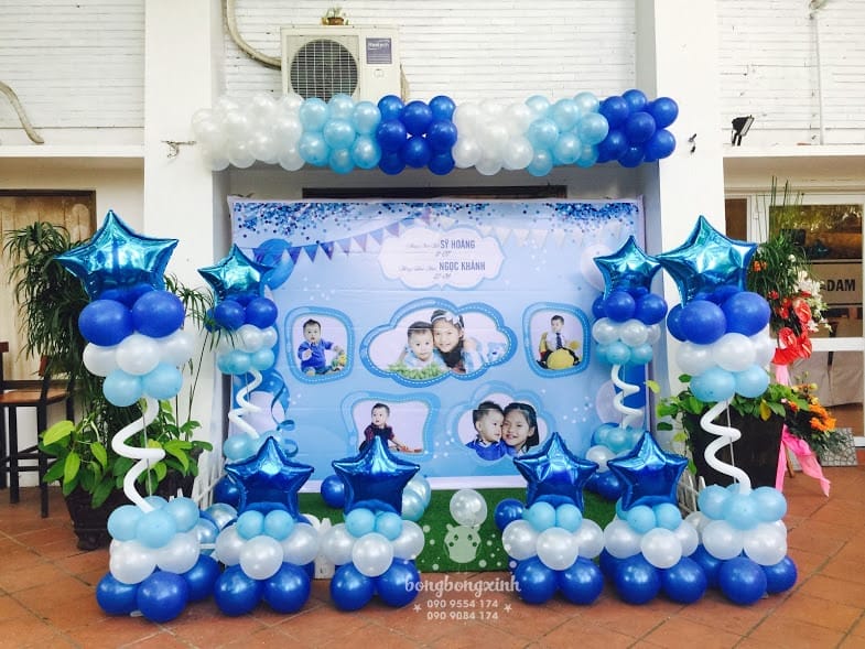 Backdrop sinh nhật có in hình bé trai và chị 016