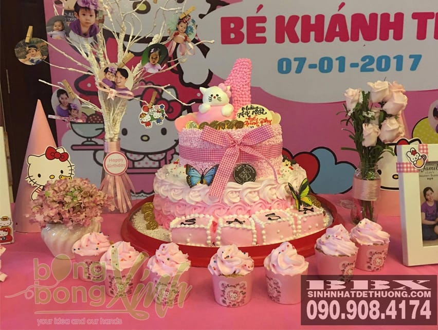 Bánh kem trang trí sinh nhật cho bé