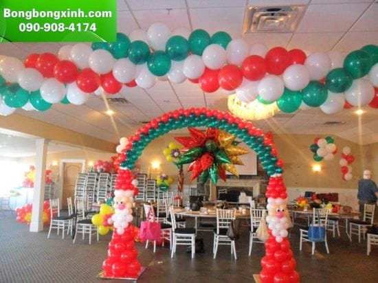 Trang trí trọn gói noel với bong bóng xinh