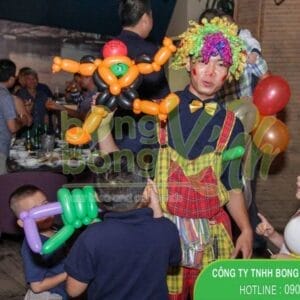 Chú hề thổi bong bóng tphcm CH03