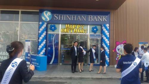 Trang trí sinh nhật ngân hàng SHINHAN BANK