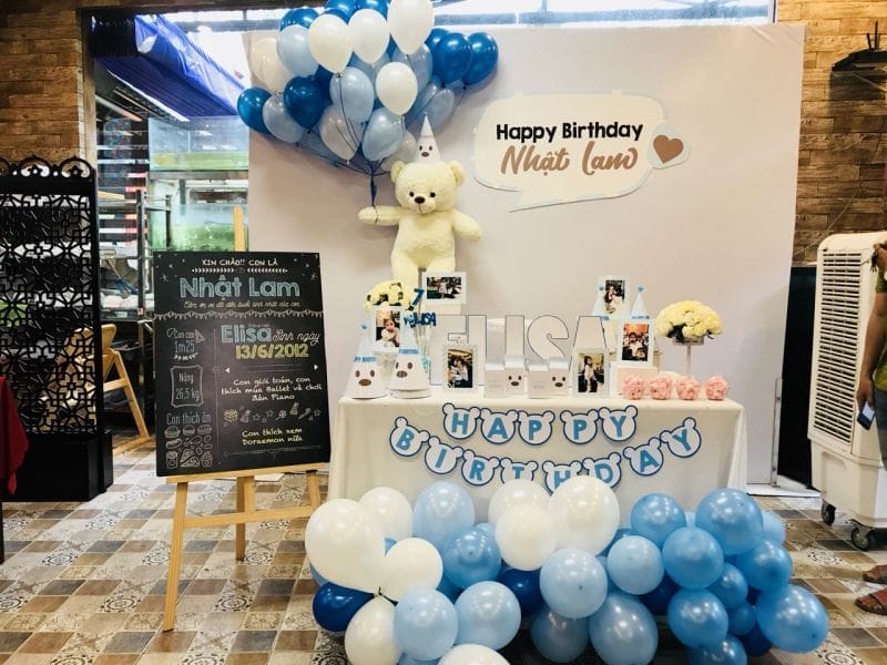 Bàn gallery sinh nhật màu xanh dương chủ đề gấu con BQ240 Bàn gallery sinh nhật màu xanh dương chủ đề gấu con BQ240