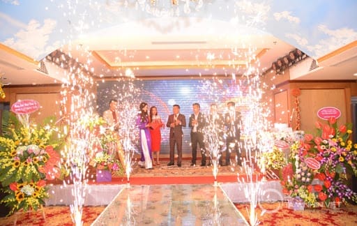 Kịch bản chương trình tổ chức sinh nhật công ty