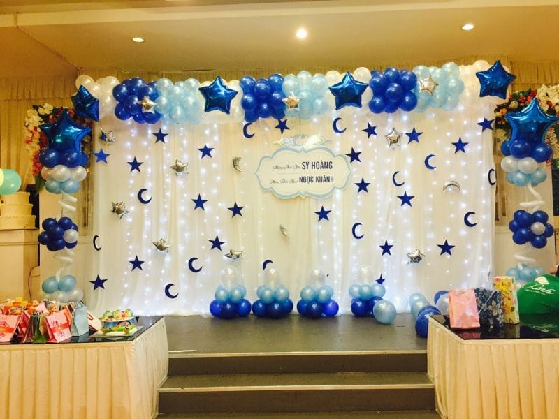 Sân khấu chủ đề màu xanh dương