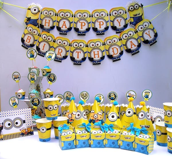 Set phụ kiện Minion cho bạn trang trí tại nhà