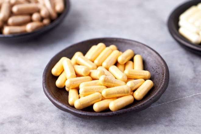 Viên uống trắng da Gluta loại nào tốt nhất hiện nay? Bạn có ổn với gluta không?