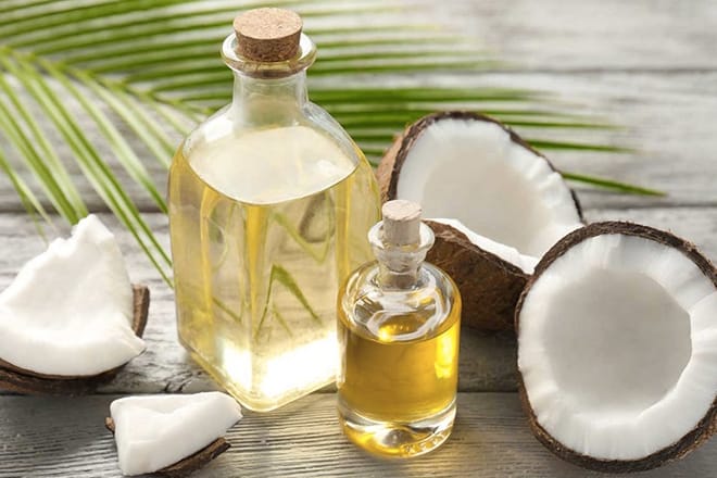 Cách trị tàn nhang bằng dầu dừa hiệu quả, an toàn chị em hãy áp dụng ngay nhé Dầu dừa