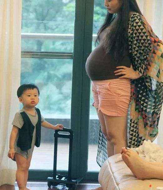 4 kiểu phụ nữ tốt nhất không nên sinh con thứ 2, chỉ khổ cả mẹ và con - 4