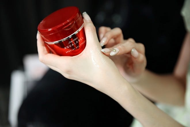 kem gel đặc trị shiseido aqualabel