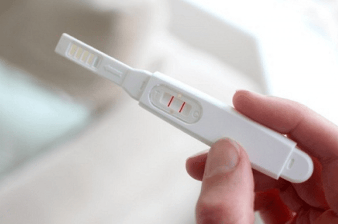 Ý nghĩa của 2 que thử thai đậm, nhạt và nhạt là gì?  - 3
