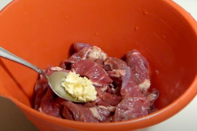 Thịt bò ướp