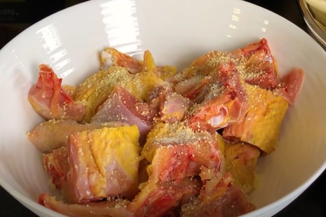 Top 3 món lẩu gà nấm thơm ngon, bổ dưỡng cho ngày đông se lạnh uop nó sạch sẽ