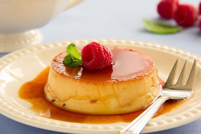 Cách làm bánh Flan cho bé caramen sữa tươi