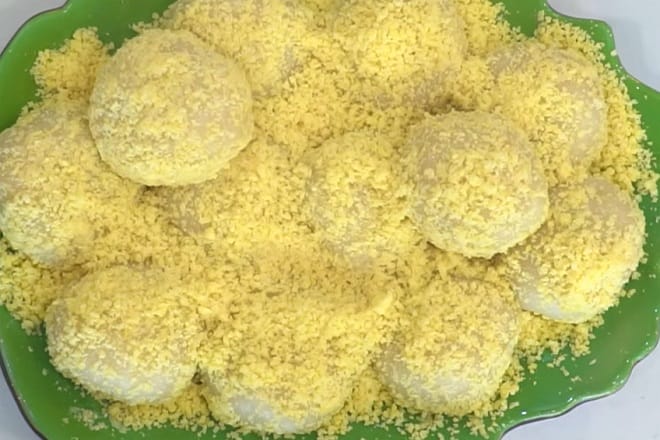 Cách làm bánh trôi nước nhân đậu xanh 2022 Quả bóng màu xanh lá cây là gì?