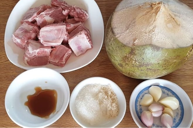 Sườn non kho nước dừa 2022 Nguyễn liêu ngoại quốc