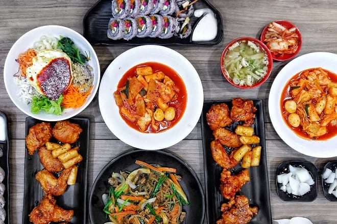 Top 9 địa chỉ đặt cơm văn phòng cao cấp, chất lượng và bổ dưỡng Ăn trưa Hanuri