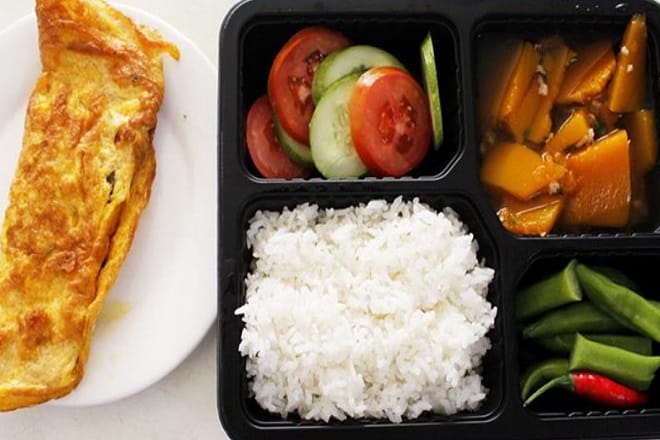 Top 4 quán cơm văn phòng được review nhiều nhất ở Quận 5 com trua van phong quan 5 ngon