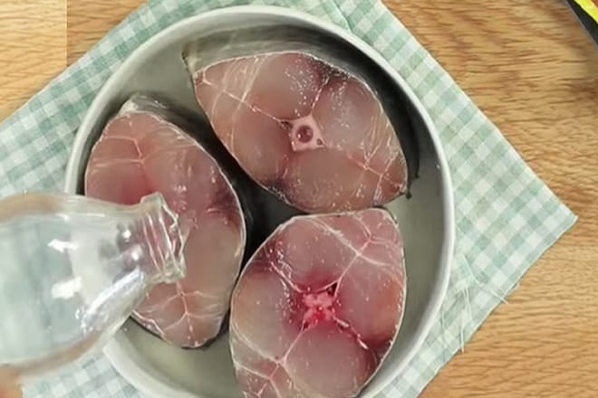 thu thập sách và mèo từ vua an