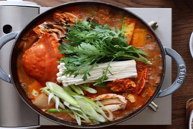 Lẩu cua hàn quốc