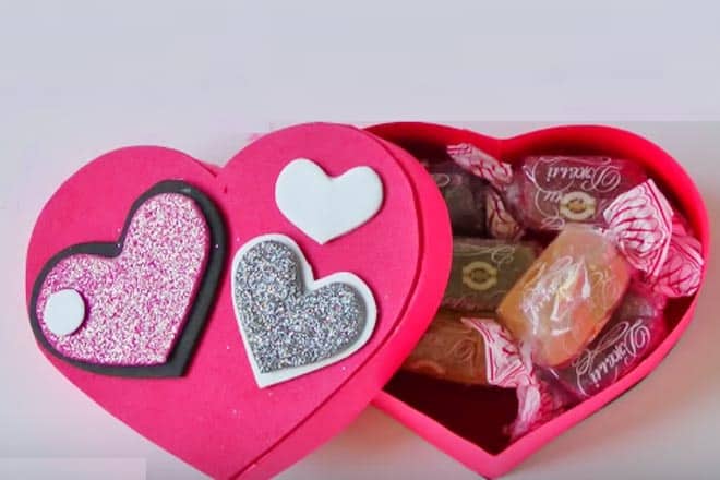 Hộp quà trái tim