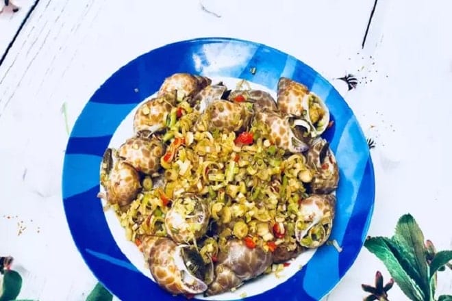 Ốc hương xào sả ớt
